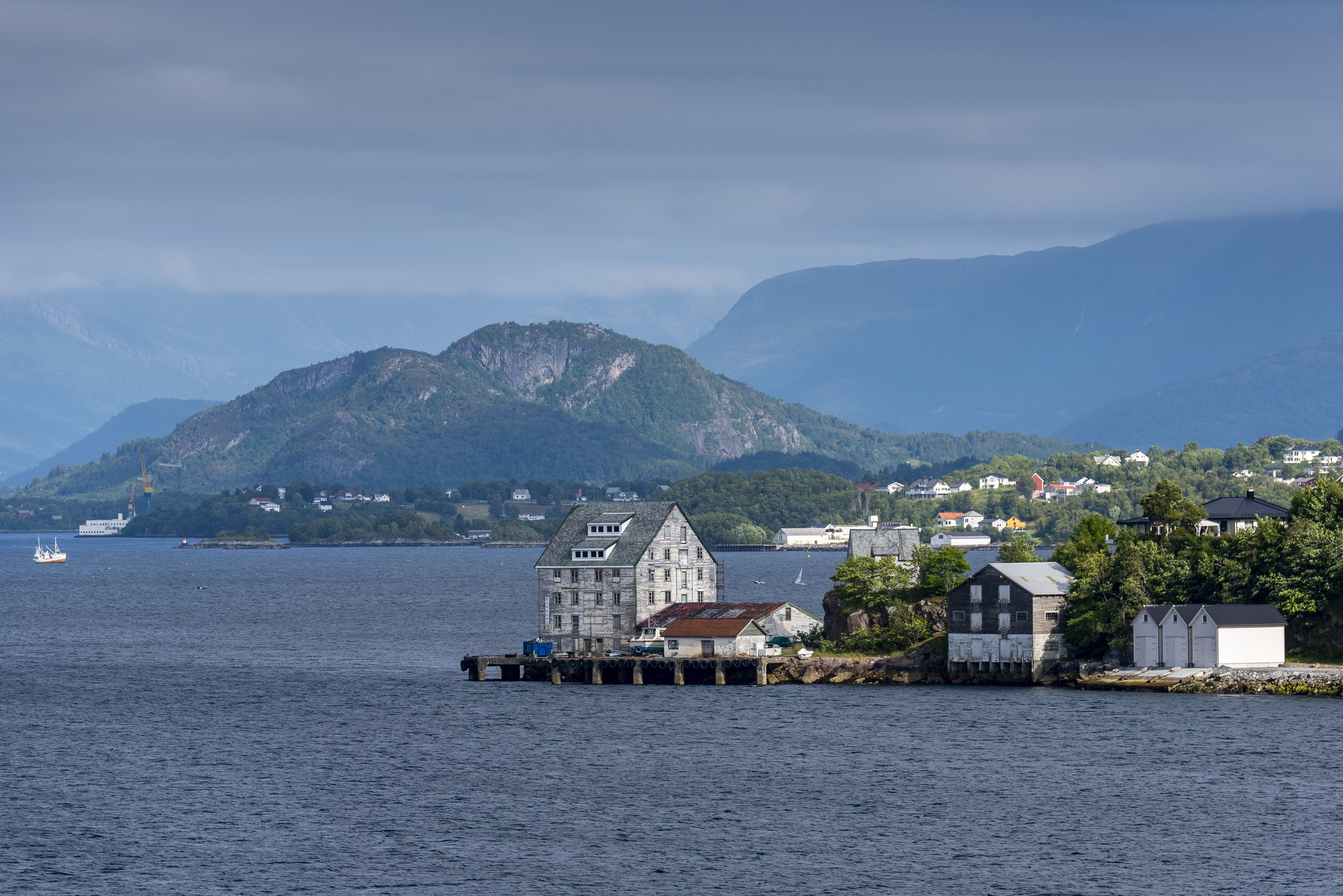 Hardanger →Bergen